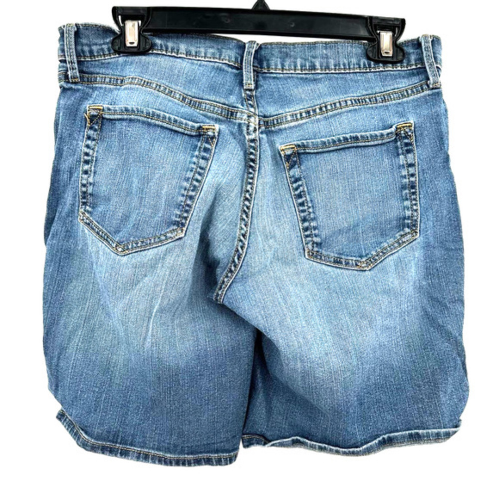 Eddie Bauer size 6 boyfriend fit jean shorts specially dyed - Picture 2 of 4